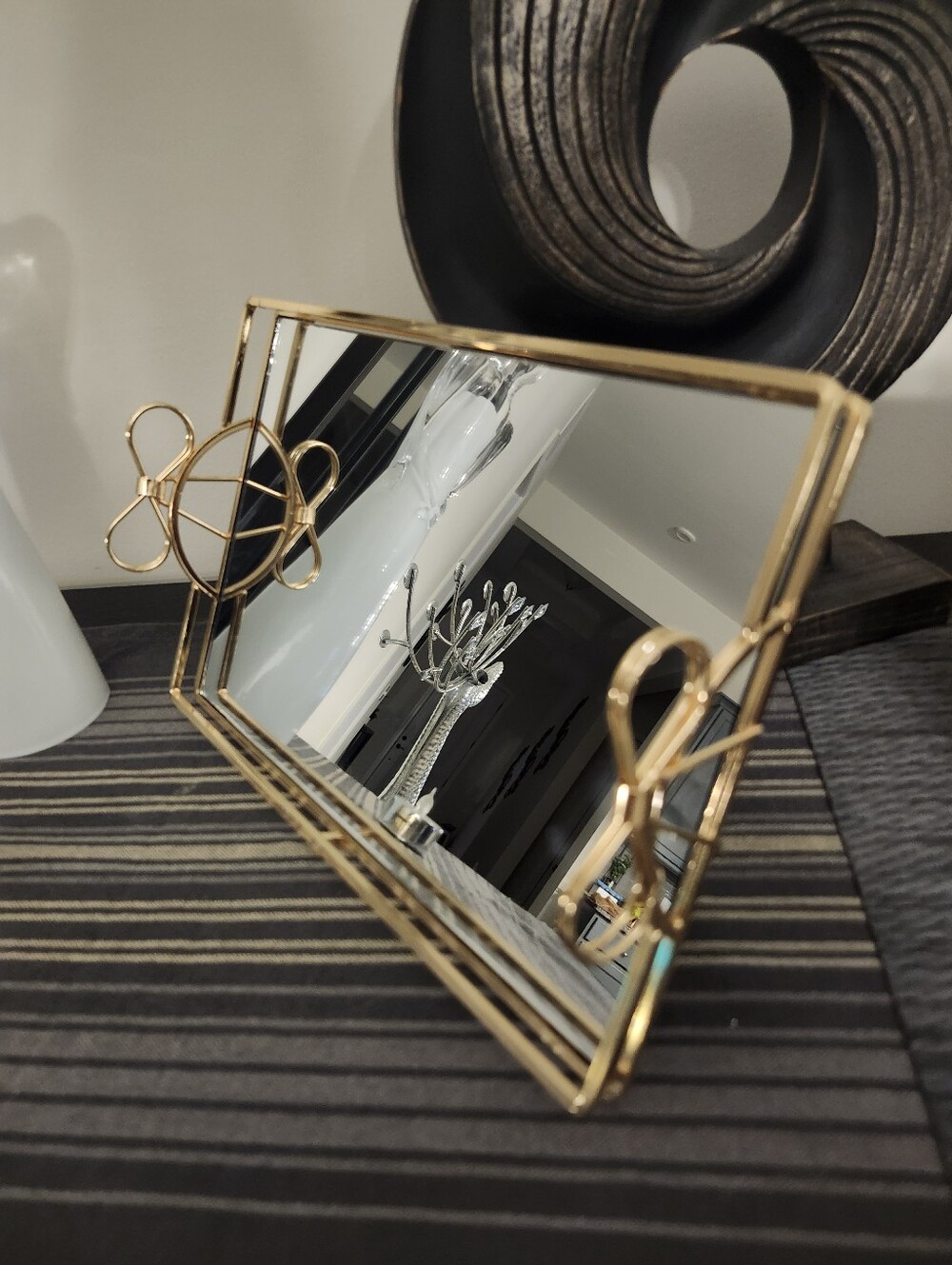 Gold Bow Mirror Tray - Picture 7 of 14
